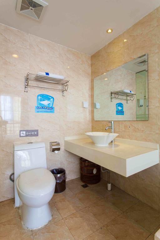 7Days Inn Nanchang North Railway Station Square 객실 사진